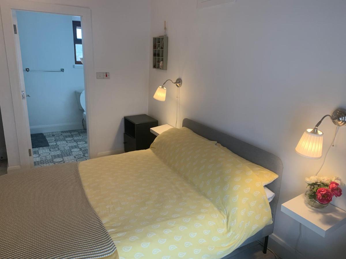Room 1 Camp Street B&B Утерард Екстер'єр фото